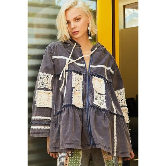 Z-1. POL Clothing Vintage Washed Embroidered Patch Flared Jacket Antique Navy - Picture 3 of 10